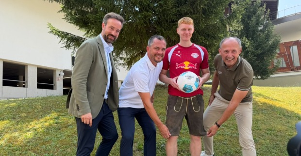 Stefan Schnöll, Marcel Schäfer, Nicolas Seiwald und Leo Bauernberger bei der PK.