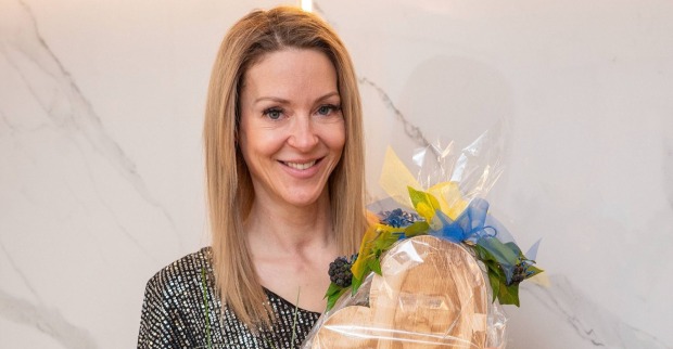 Simone Lugner zeigt sich bei Society-Events mit Christopher Dengg als Begleiter.