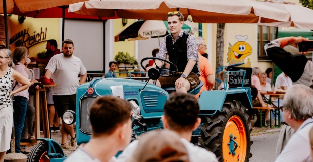 Traktorparade bei den Stammersdorfer Weintagen