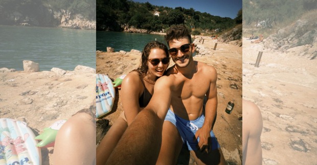 Stefan Eichberger und Stephanie Jenal gemeinsam im Urlaub am Strand