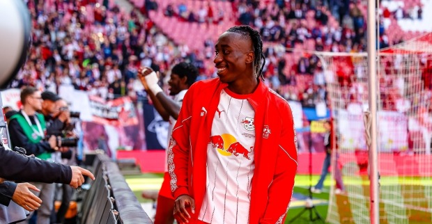 Yan Diomande verließ das Trainingslager von RB Leipzig in Saalfelden.