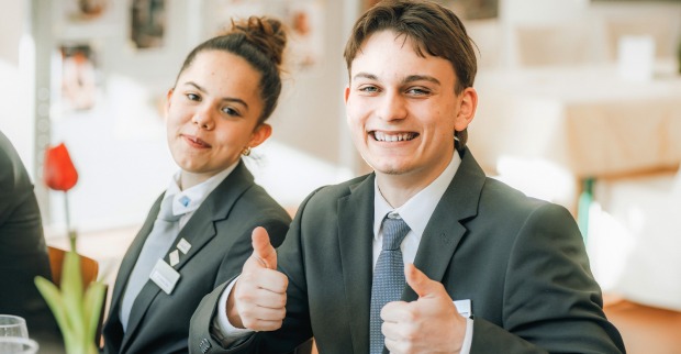 Schülerin und Schüler | Credit: BBS Weyer