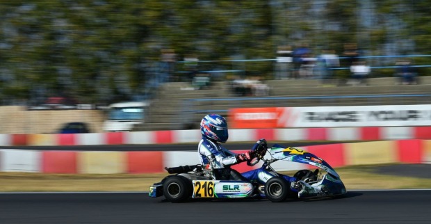 Auf der Rennstrecke im Kart