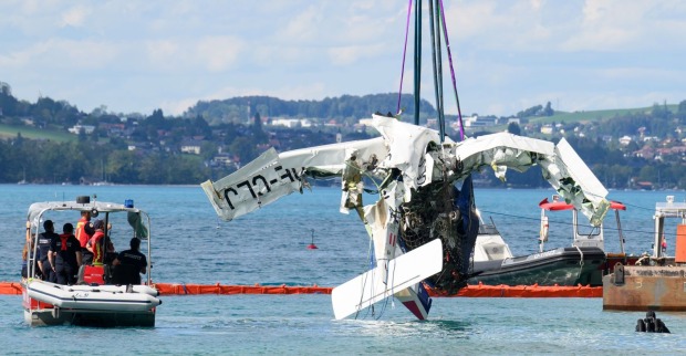 Bergung des Flugzeugwracks nach dem tödlichen Absturz im Attersee