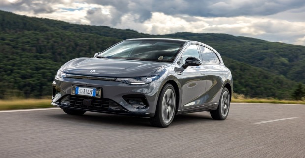 Aufnahme eines Leapmotor-Elektroautos