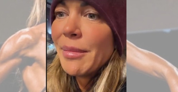 Martina Reuter mit violetter Haube in einer Nahaufnahme aus ihrer Instagram-Story über fehlende Glückwünsche nach dem USA-Erfolg.