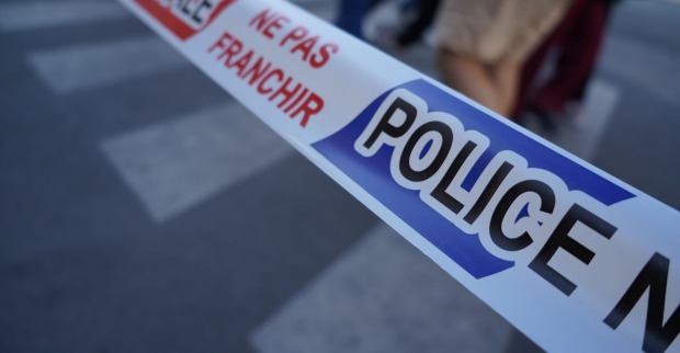 Absperrband der französischen "Police Nacionale"