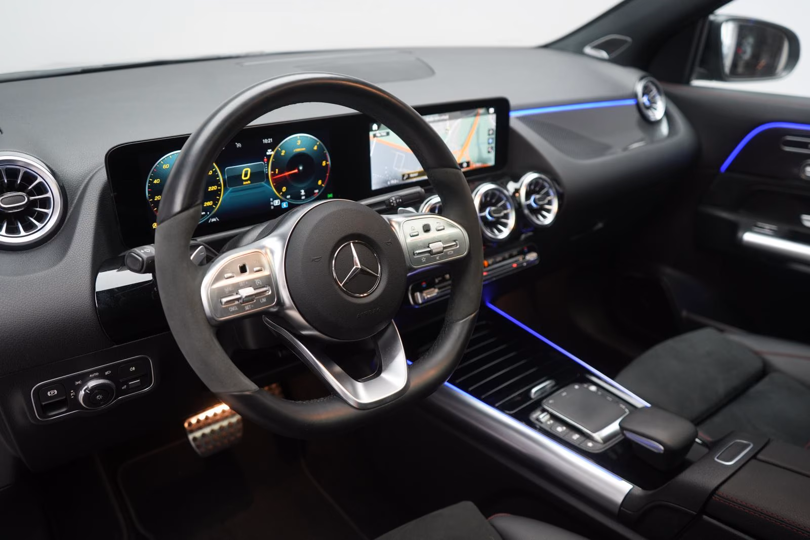 (B-060) Mercedes-Benz GLA 220 d 4Matic 8G-DCT AMG Temp/Kamera/Pa - Image 8