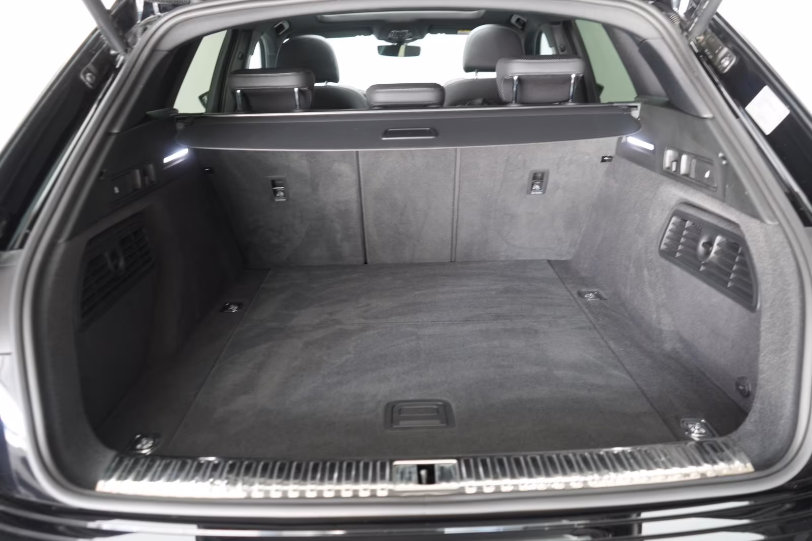 (B-373) Audi e-tron 55 quattro S line ACC/Kamera/Virtual/Pano - Image 26