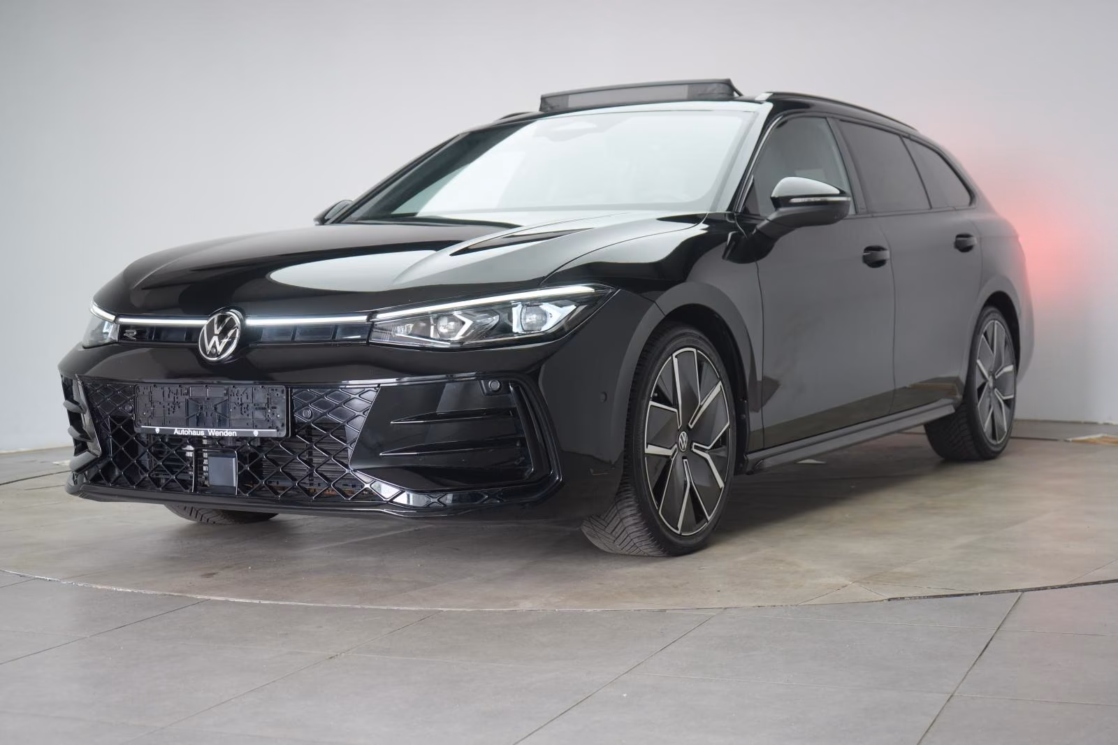 (B-254) Volkswagen Passat Variant 2.0 TDI DSG R-Line Leder/ACC/Kame - Image 3
