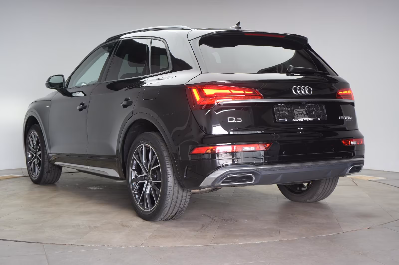 (B-390) Audi Q5(Hybrid) 55 TFSIe quattro S-Line CarPlay/Temp/Kamera/V - Image 4