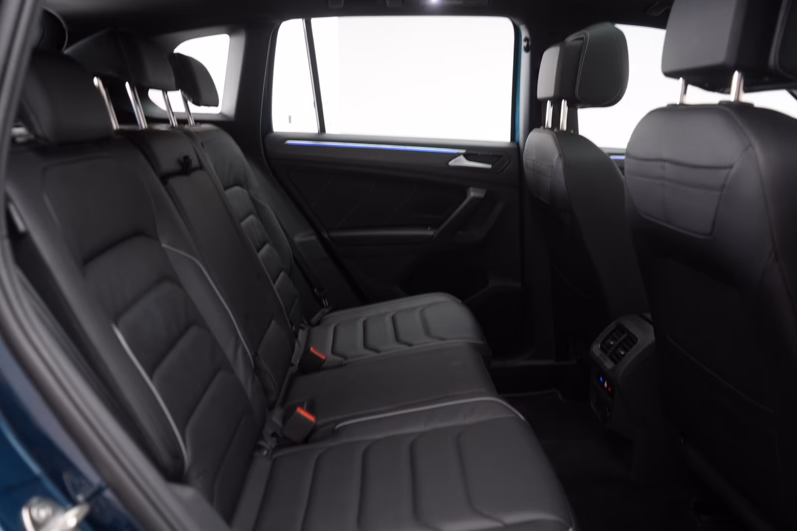 (B-593)Volkswagen(Hybrid) Tiguan 1.4 eHybrid DSG R-Line Leder/ACC/Pano/360 - Image 11