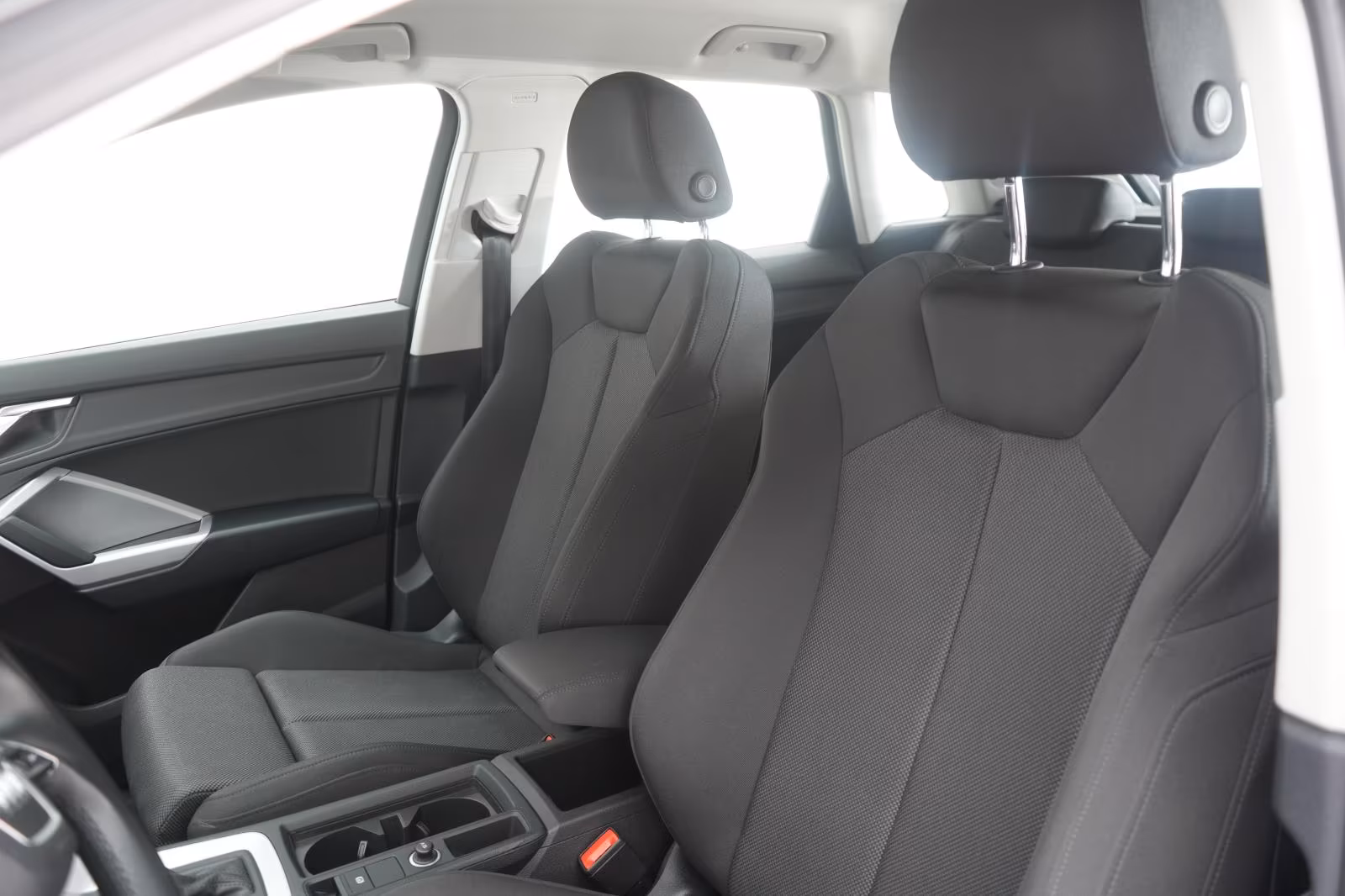 (B-683) Audi(Hybrid) Q3 45 TFSI e S tronic Proline ACC/Kamera/Virtual - Image 7
