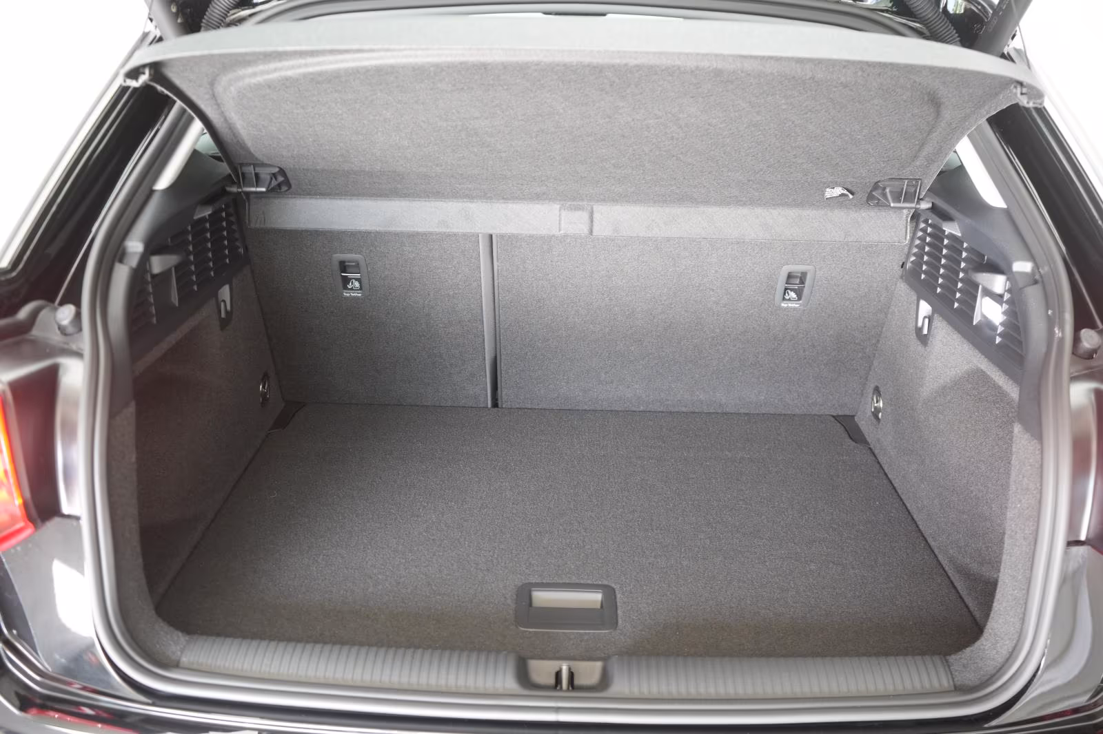 (B-430) Audi Q2 35 TFSI S tronic S line ACC/Kamera/Matrix/Lan - Image 26