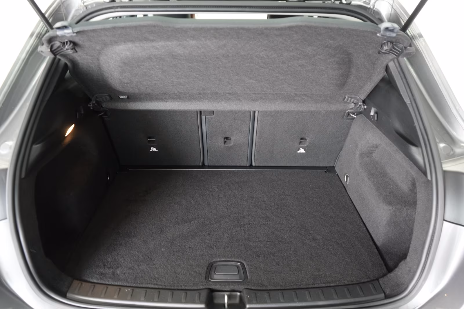 (B-336) Mercedes-Benz GLA 220 d 8G-DCT AMG Line Leder/Temp/Kame - Image 20