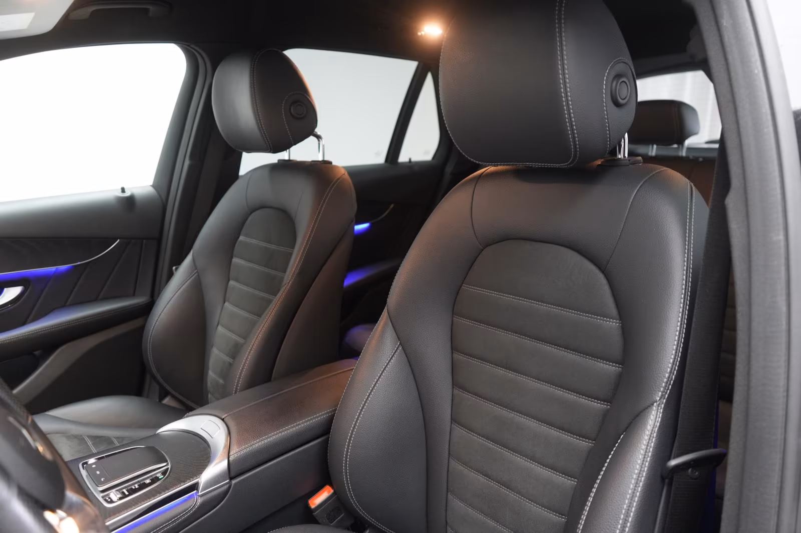 (B-232) Mercedes-Benz GLC 300 d 4Matic 9G-Tronic AMG Temp/Kamera/ - Image 7