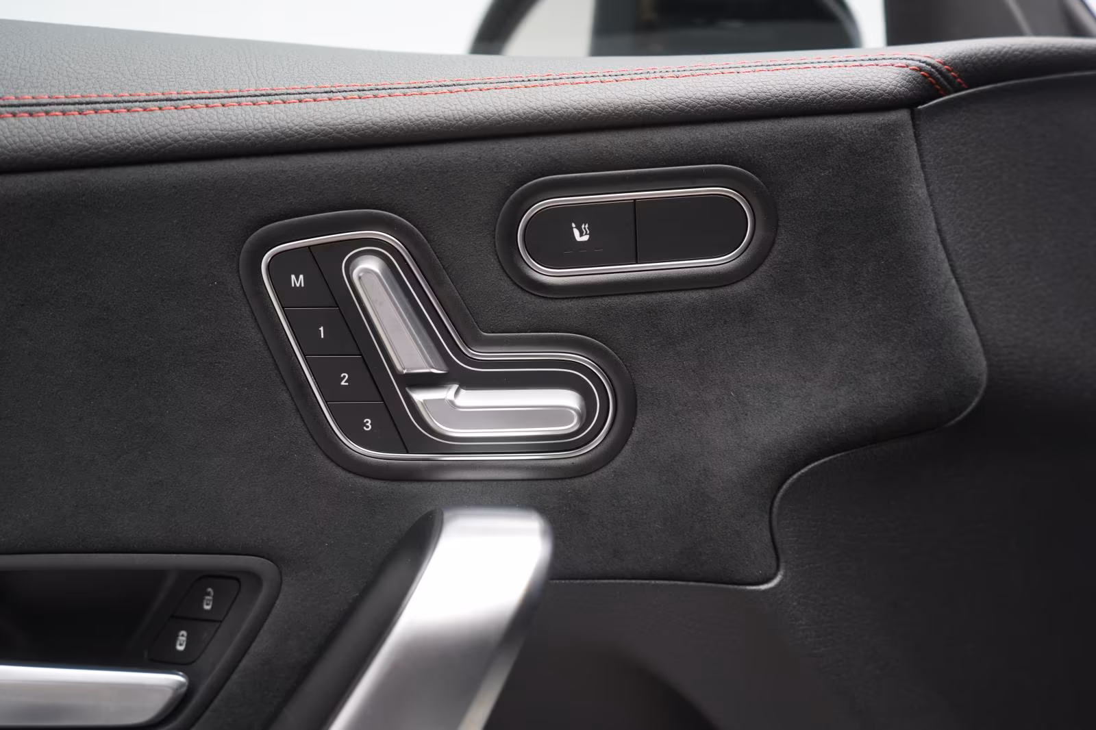 (B-202) Mercedes-Benz CLA 220 Shooting Brake d 8G-DCT AMG Line Adv - Image 13