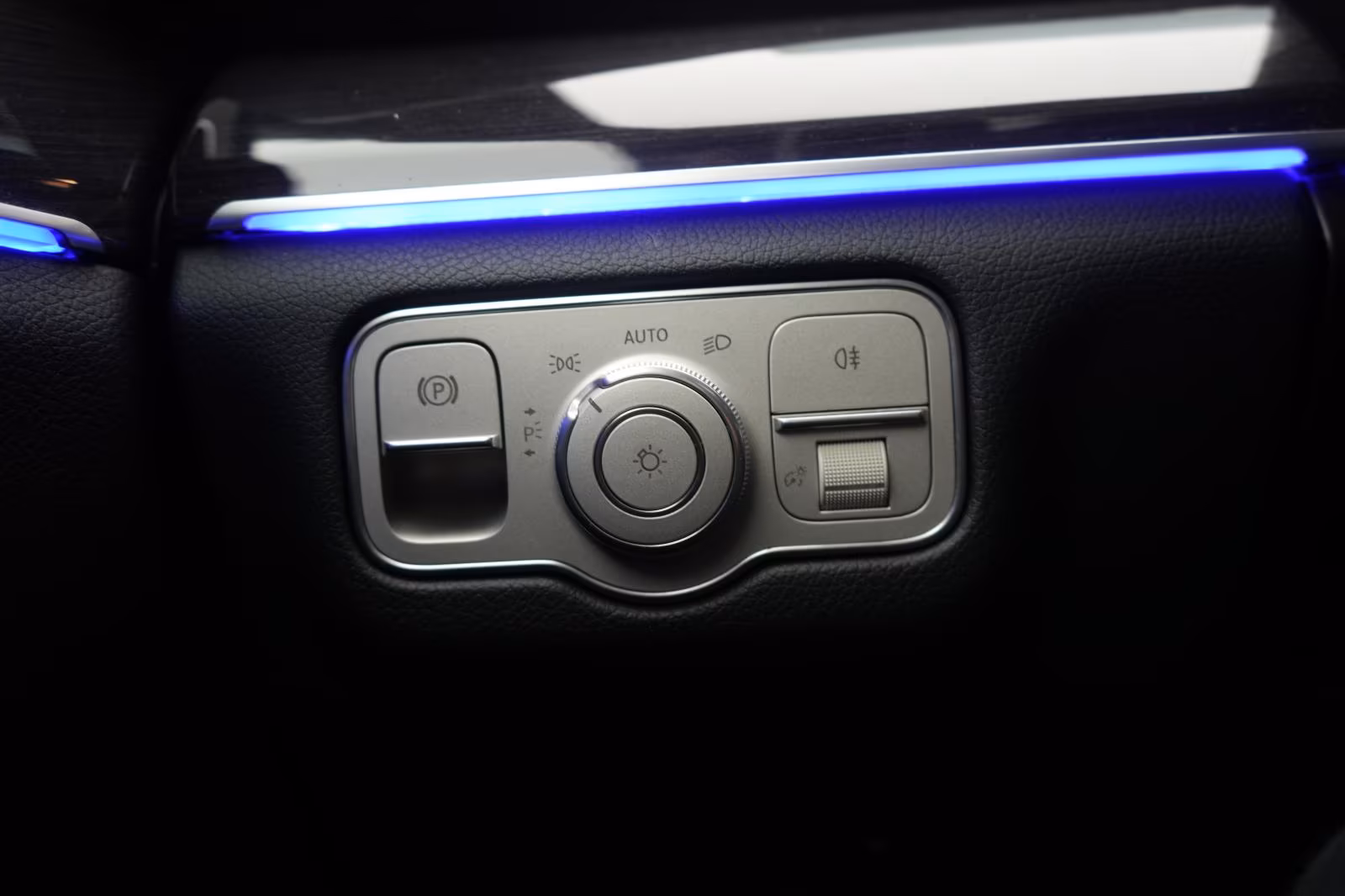 (B-692) Mercedes-Benz GLE 300 d 4Matic AMG Line Distronic/Kamera/Pa - Image 20