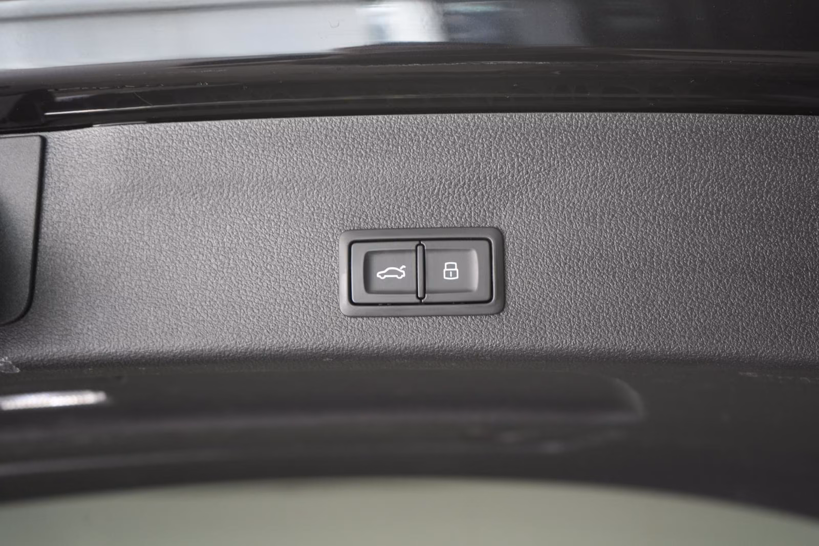 (B-455) Audi RS6 4.0 TFSI quattro B&O/Pano/HUD/Allradlenkung/ - Image 30
