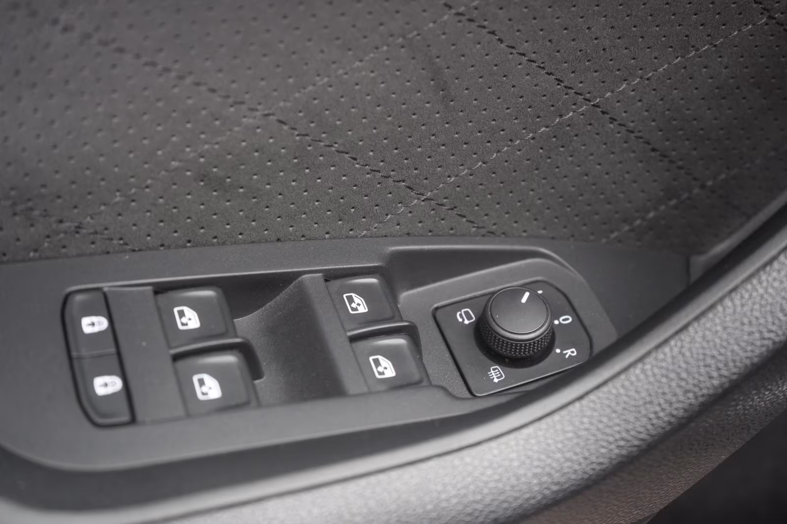 (B-668) Skoda Kodiaq 2.0 TSI RS ACC/Kamera/Virtual/Pano/Canton - Image 12