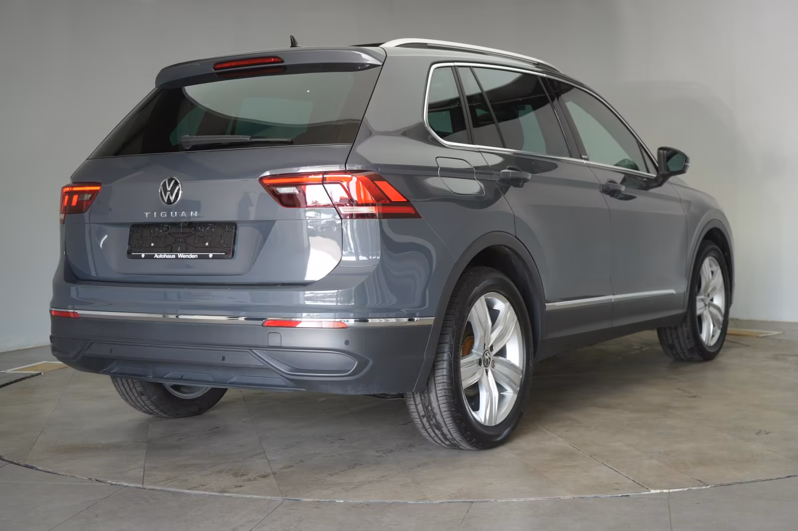 (B-504) Volkswagen Tiguan 1.5 TSI Life Move ACC/Kamera/Pano/Virtual - Image 5