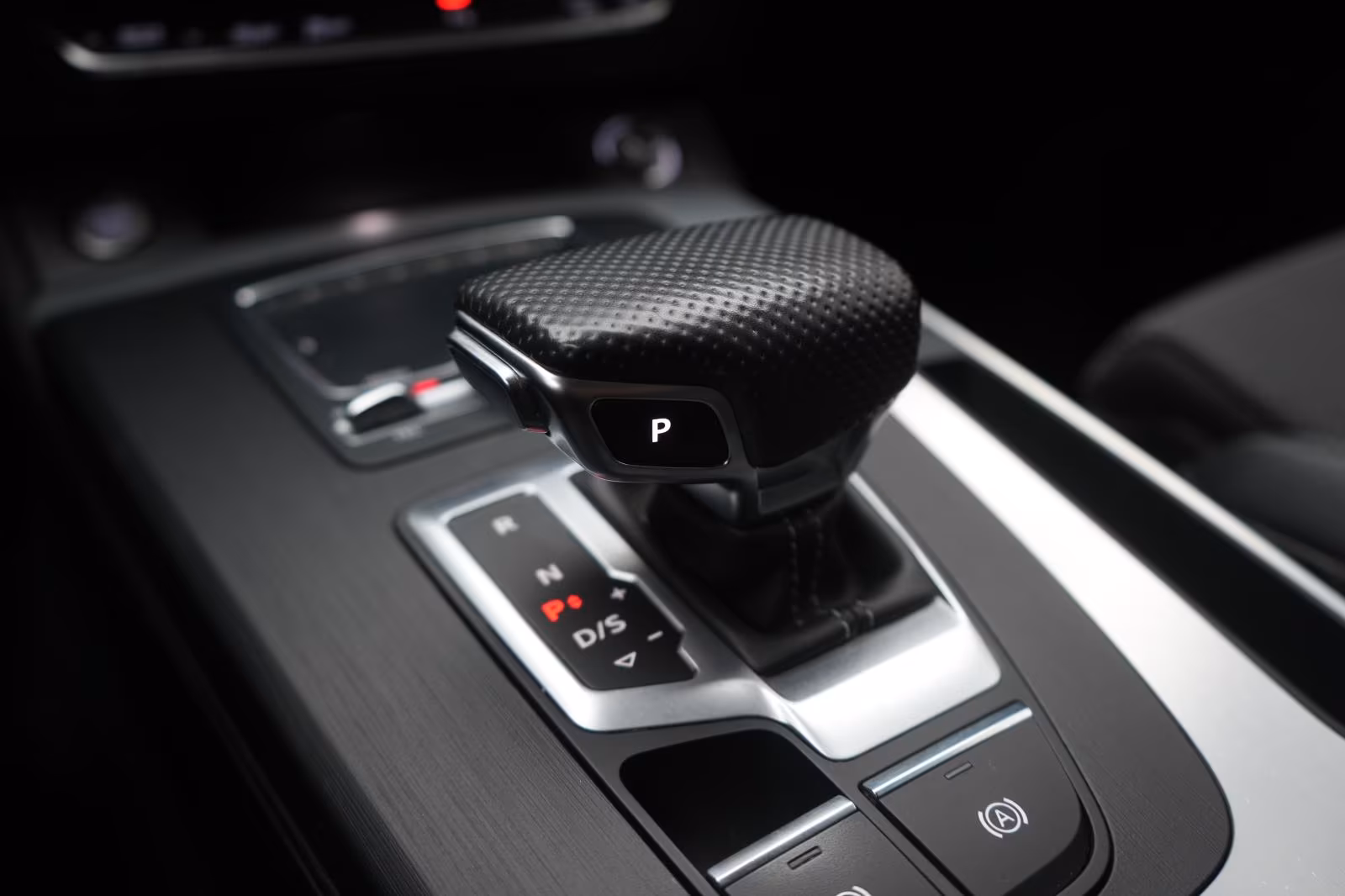 (B-123) Audi Q5 40 TDI quattro S-Line Temp/Kamera/AHK/Massage - Image 10