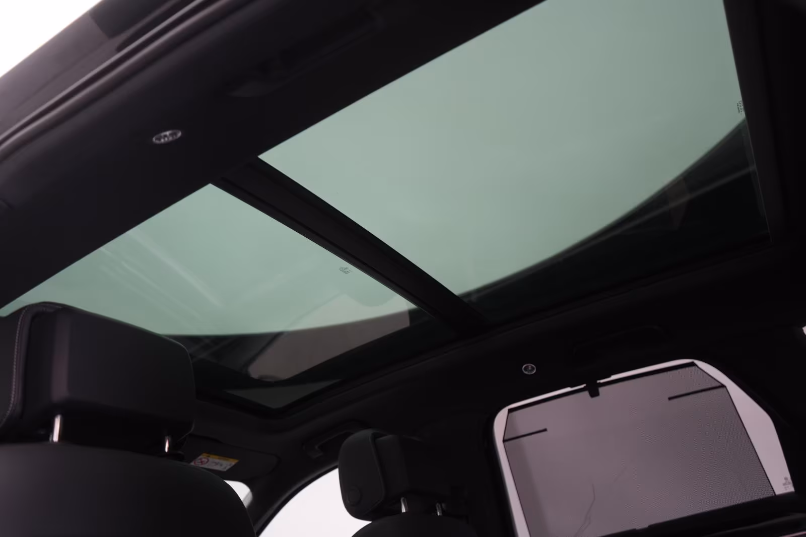 (B-417) Volkswagen Touareg 3.0 V6 TDI 4Motion R-Line Leder/ACC/Kame - Image 12