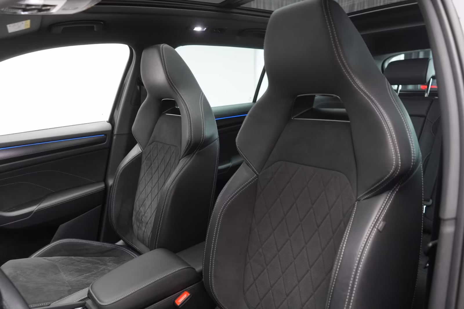 (B-611) Skoda Kodiaq 2.0 TDI Sportline ACC/Kamera/Canton/Pano/ - Image 7