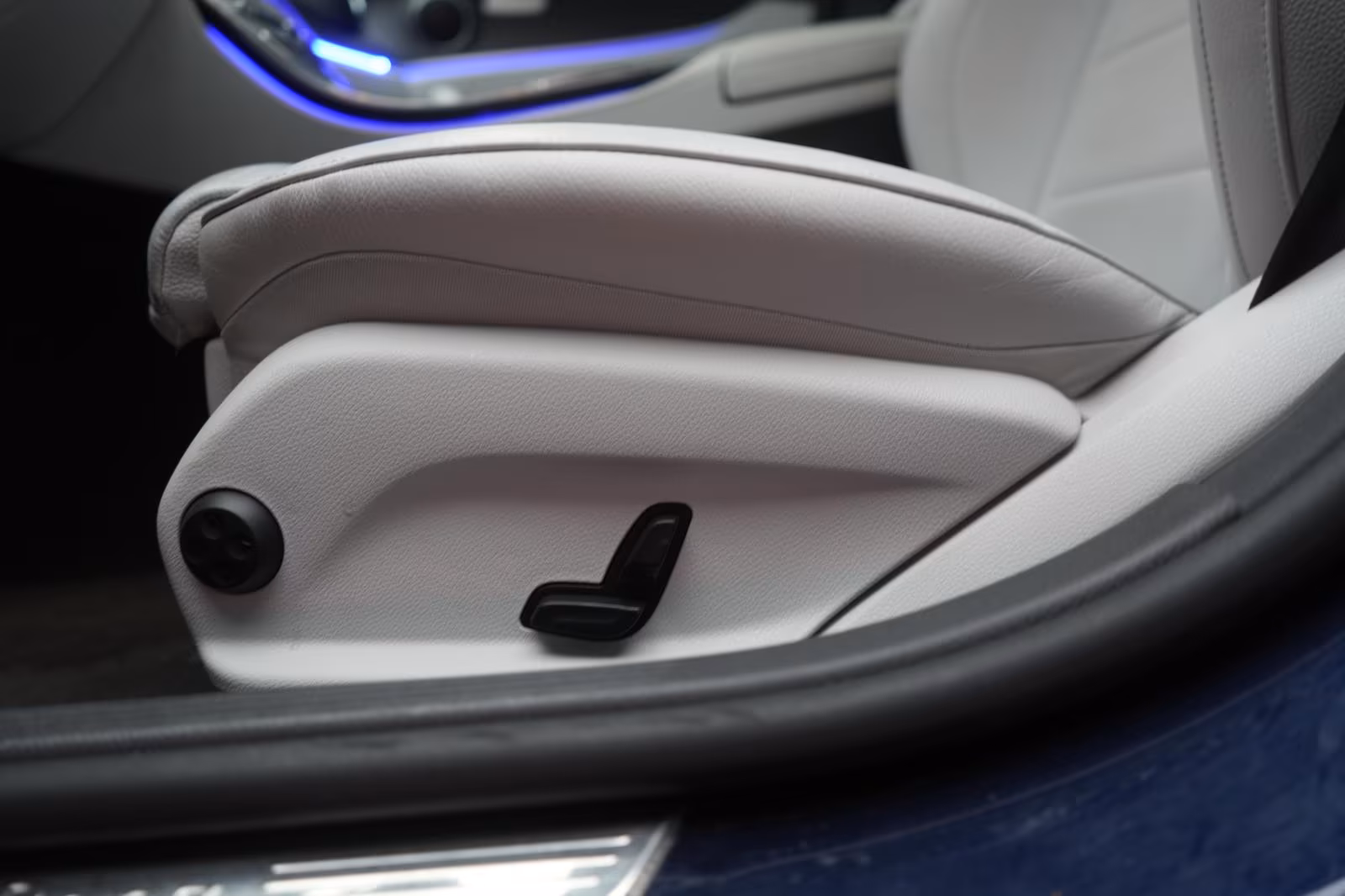 (B-125) Mercedes-Benz E 300 d 4Matic 9G-Tronic Avantgarde Leder/Distro - Image 13