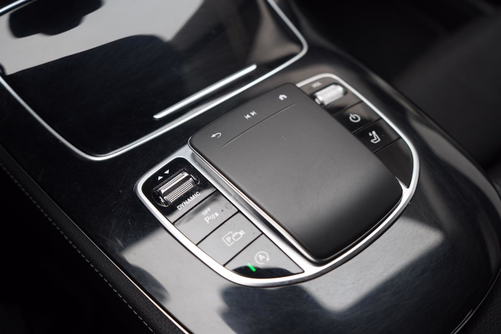 (B-250) Mercedes-Benz E 220 d 4Matic T 9G-Tronic Distronic/Kamera/Burm - Image 17