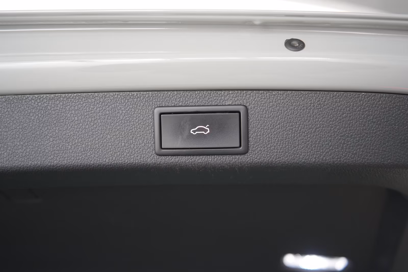 (B-311) Skoda Superb 2.0 TDI Sportline ACC/Kamera/Virtual/AHK/ - Image 24