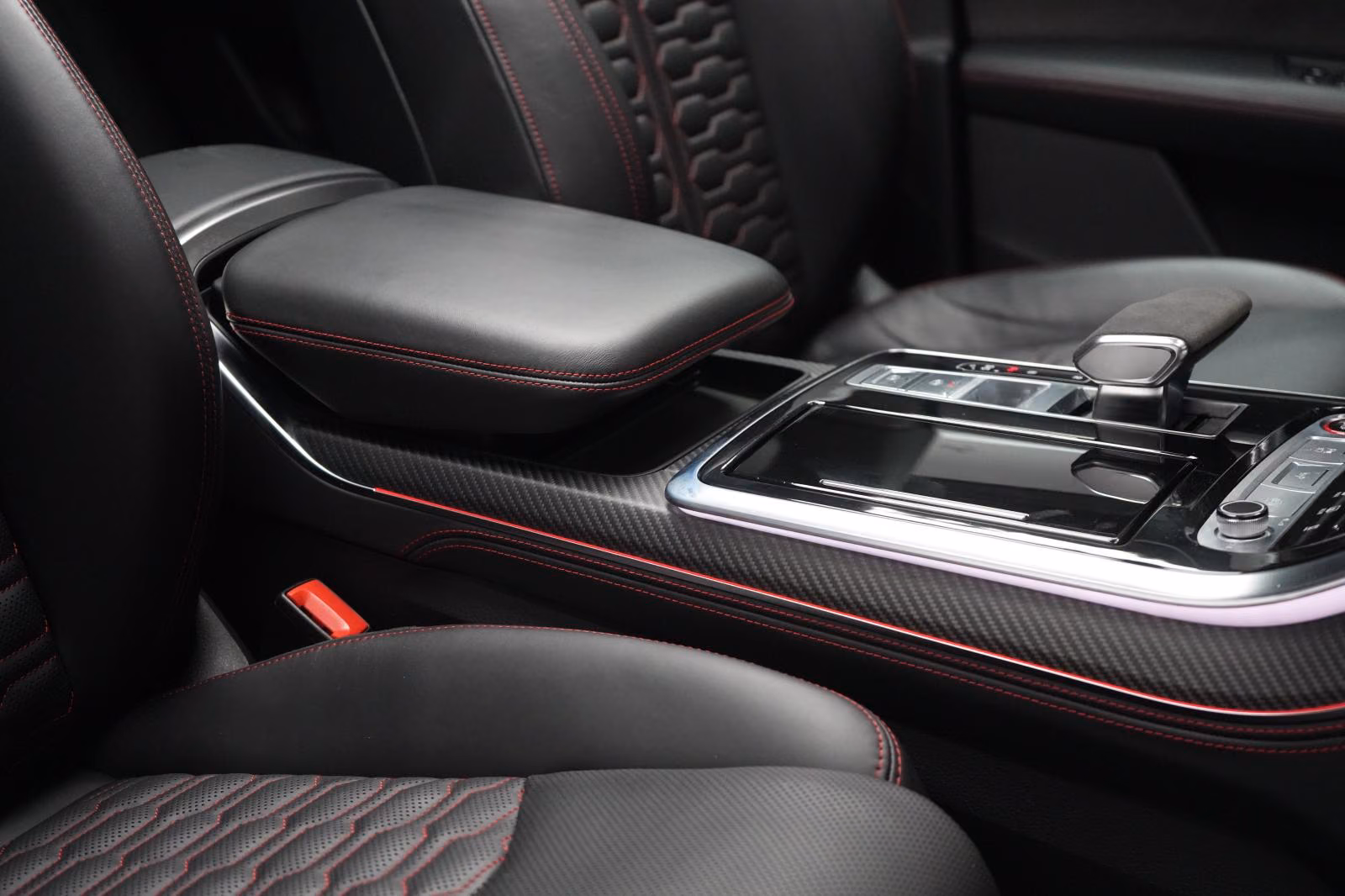 (B-608) Audi RSQ8 TFSI quattro tiptronic Leder/HUD/Pano/B&O/C - Image 11