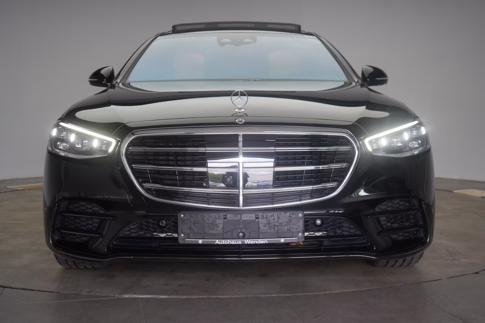 (B-077) Mercedes-Benz S 580 e 4Matic 9G-T AMG HUD/Burmester/Pano/ - Image 2