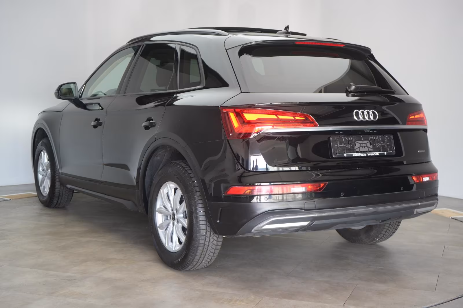 (B-537) Audi Q5 40 TDI quattro S tronic Leder/Temp/Virtual/Pa - Image 4