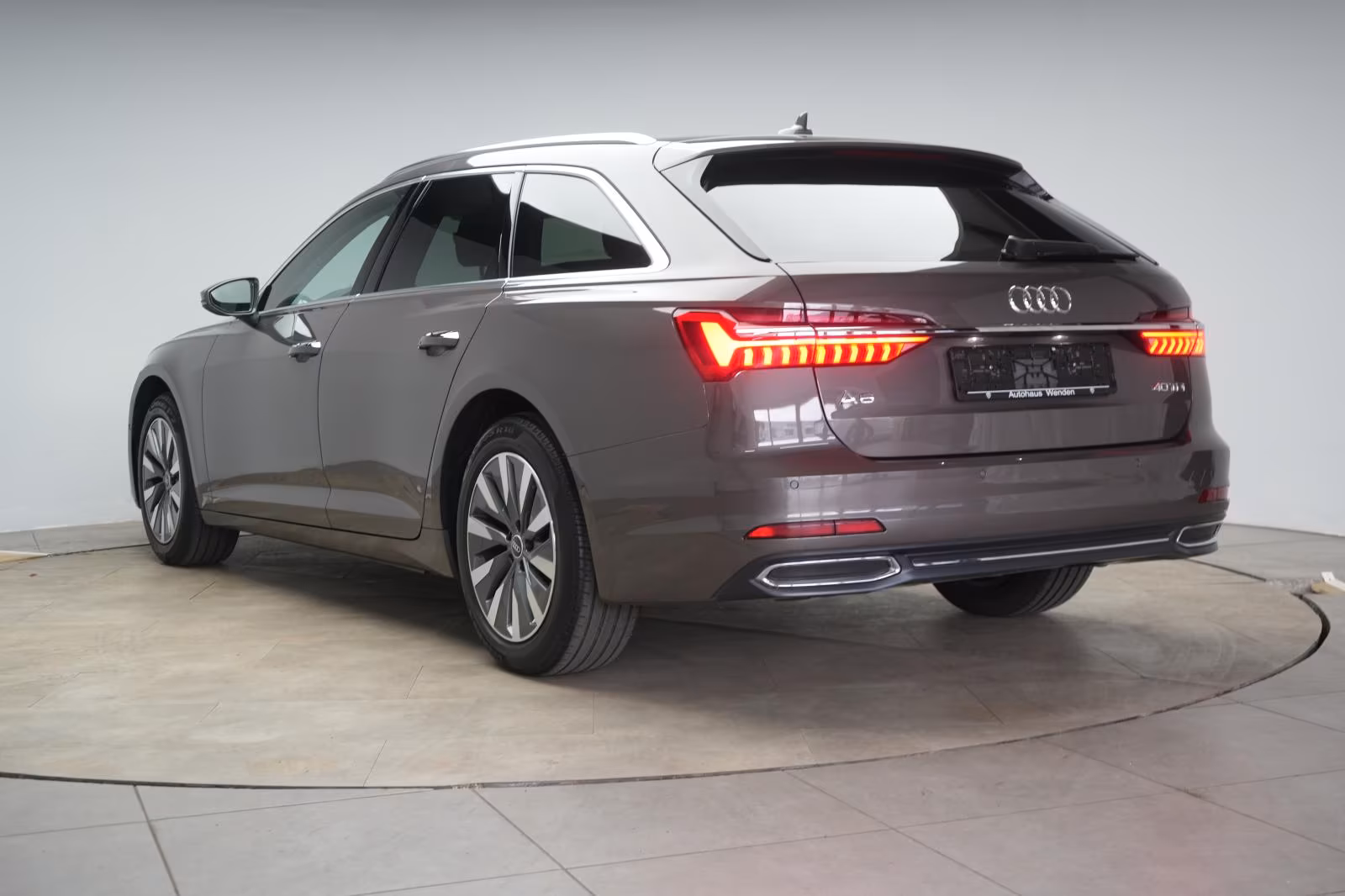 (B-700) Audi A6 40 TDI S tronic Design Leder/ACC/Virtual/Lane - Image 4