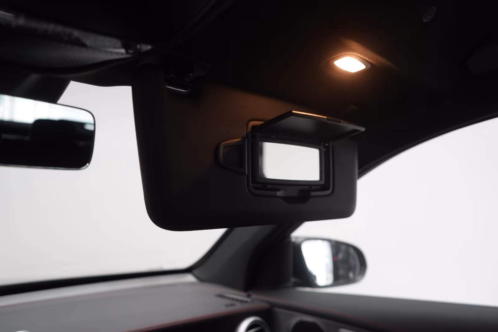 (B-487) Mercedes-Benz GLC 300 e 4Matic 9G-Tronic AMG Kamera/AHK/Virtua - Image 28
