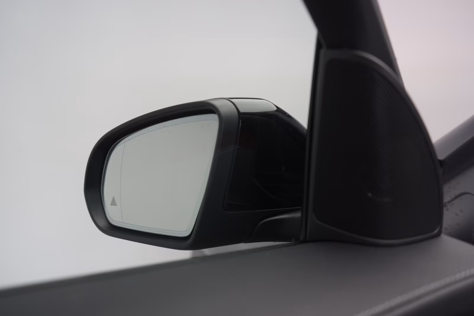 (B-315) Mercedes-Benz(Hybrid) GLC 300 de 4Matic 9G-Tronic AMG Leder/Distro - Image 22