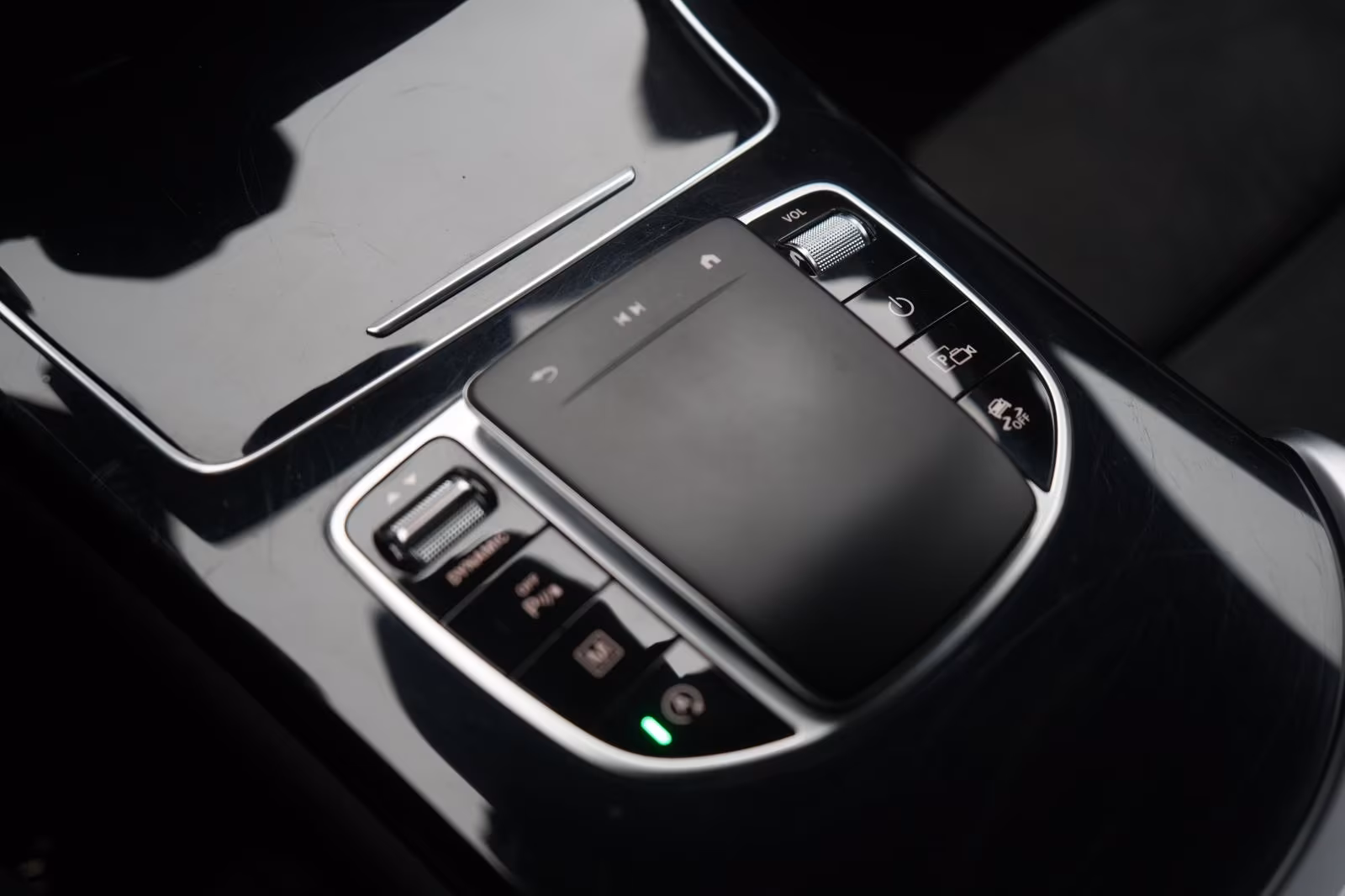 (B-739) Mercedes-Benz GLC 300 d 4Matic 9G-Tronic AMG Distronic/Kam - Image 16