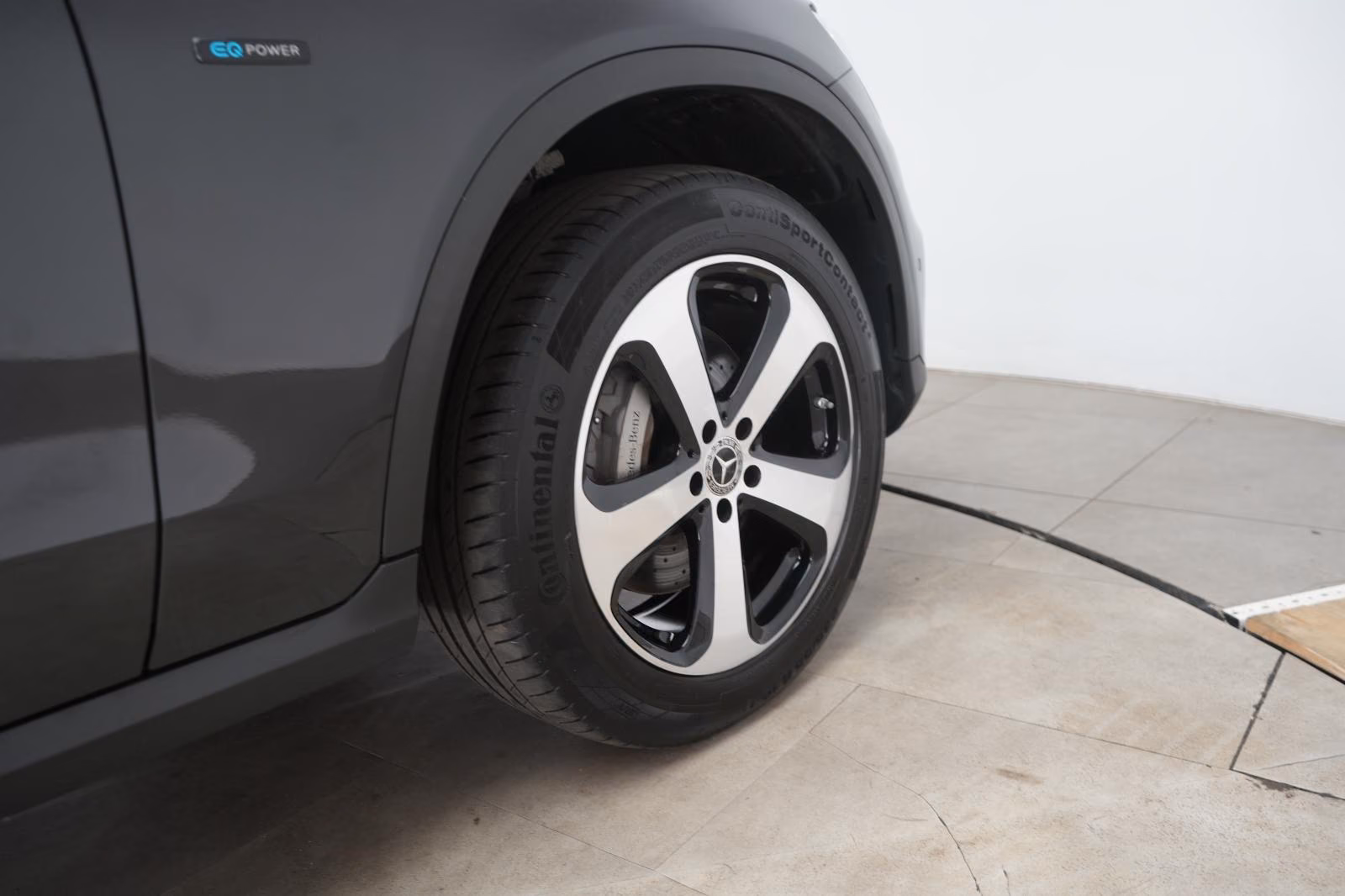 (B-352) Mercedes-Benz(Hybrid) GLC 300 de 4Matic 9G-Tronic Standhzg/Kamera/ - Image 23
