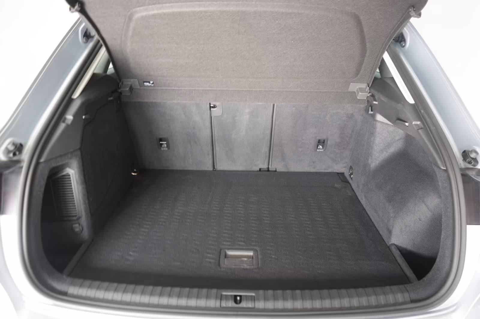 (B-683) Audi(Hybrid) Q3 45 TFSI e S tronic Proline ACC/Kamera/Virtual - Image 23
