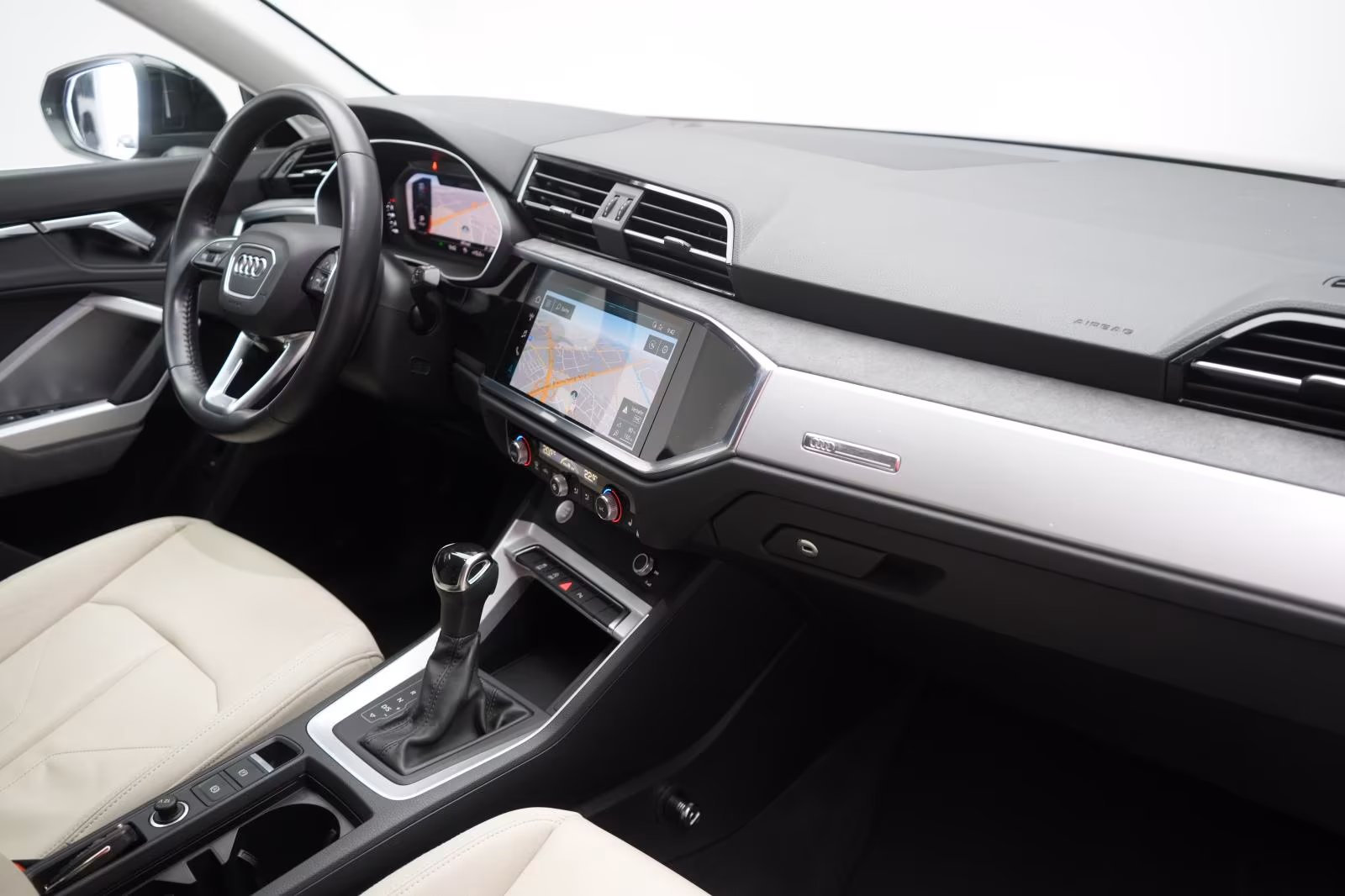 (B-075) Audi Q3 35 TFSI S tronic advanced Leder/Virtual/Matri - Image 10
