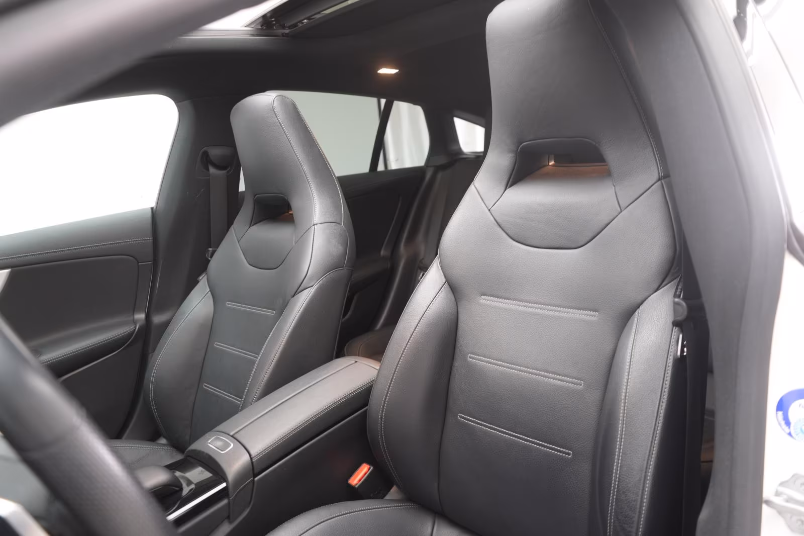 (B-457) Mercedes-Benz CLA 220 Shooting Brake d 8G-DCT AMG Leder/Tem - Image 8