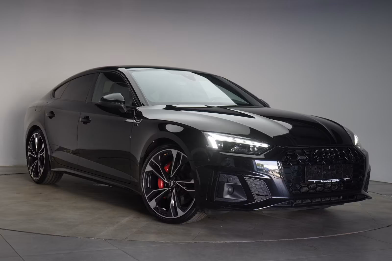 (B-519) Audi A5 50 TDI quattro tiptronic S line RS.sitze/ACC/ - Image 1