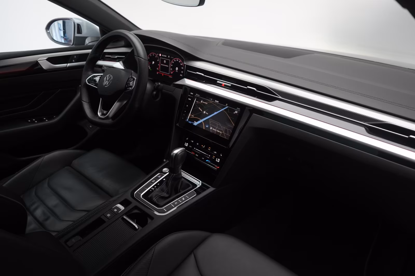 (B-475) Volkswagen Arteon Shooting Brake 2.0 TSI DSG R line Leder/A  - Image 8