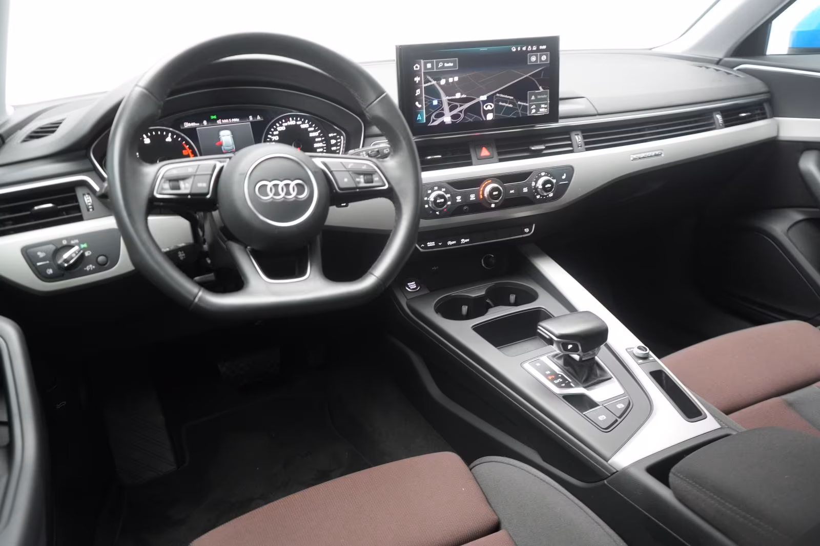 (B-727) Audi A4 40 TDI quattro S tronic S line Navi/Pano/AHK - Image 8