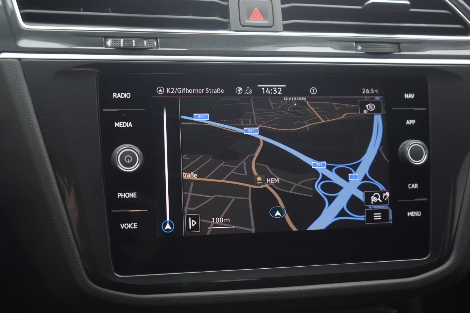 (B-654) Volkswagen Tiguan 1.5 TSI Life ACC/Lane/Appconnect/ - Image 14