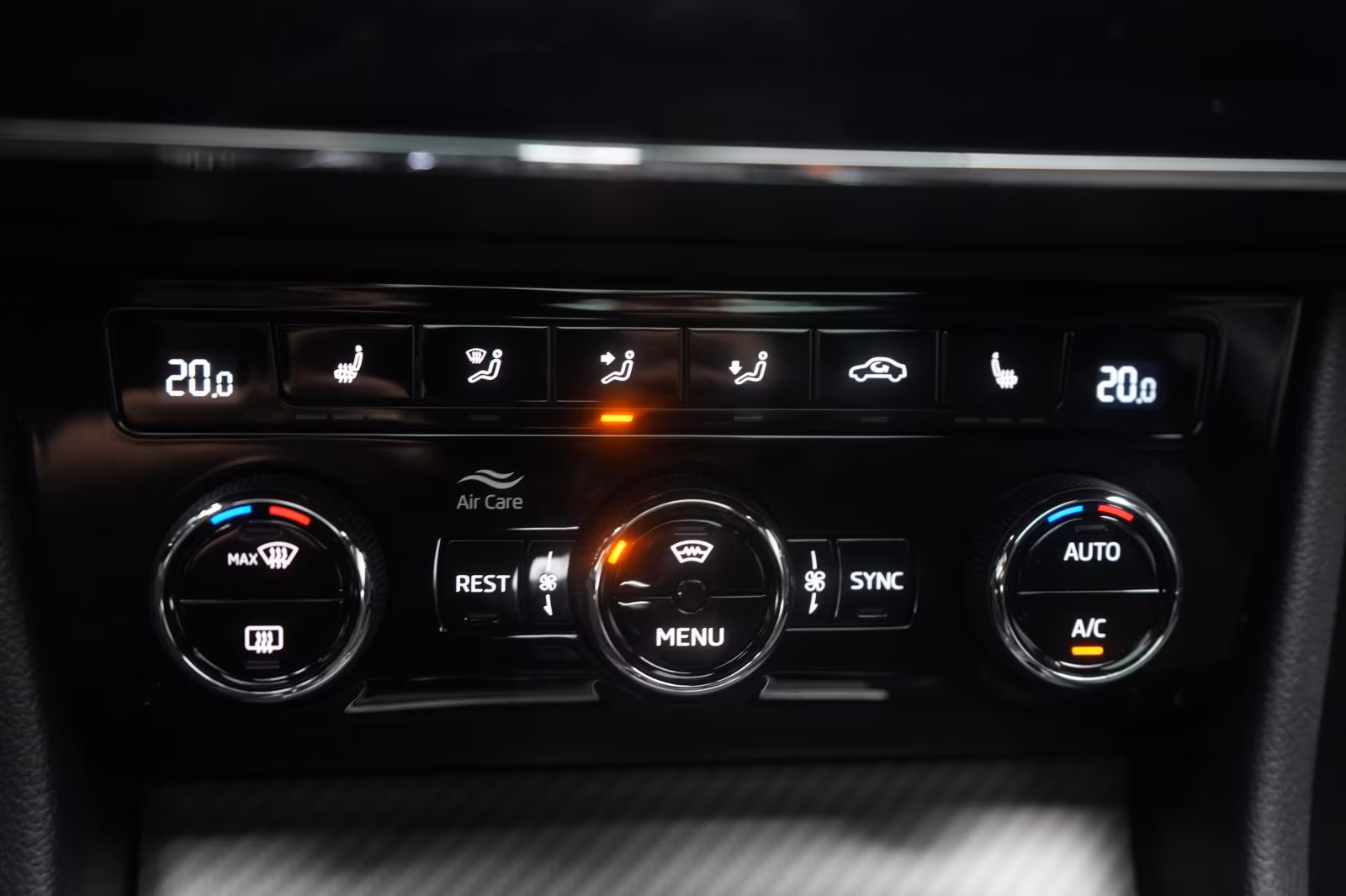 (B-357) Skoda Superb 2.0 TDI Sportline ACC/Kamera/Virtual/Pano - Image 18