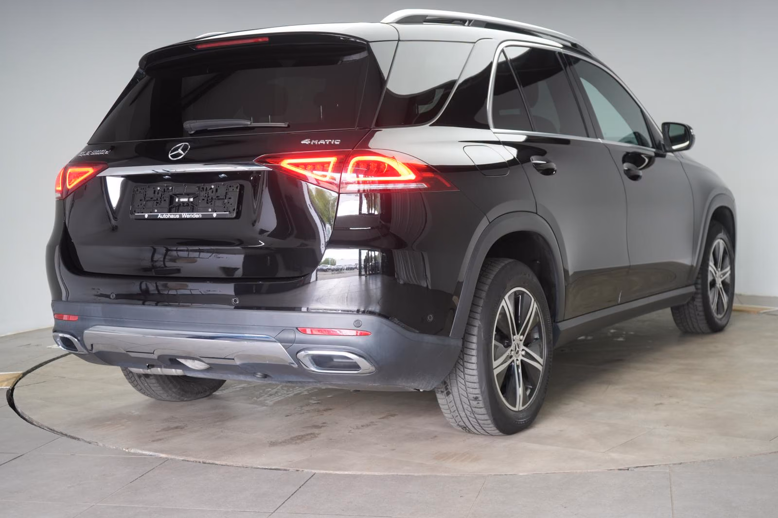 (B-692) Mercedes-Benz GLE 300 d 4Matic AMG Line Distronic/Kamera/Pa - Image 5