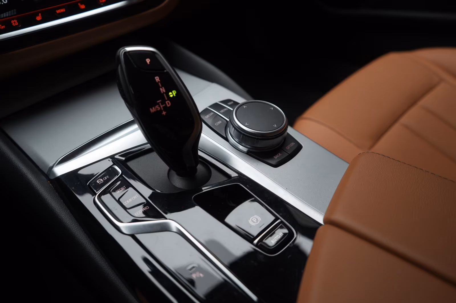 (B-610) BMW 520 i Touring Leder/ACC/Kamera/HUD/Carplay - Image 15