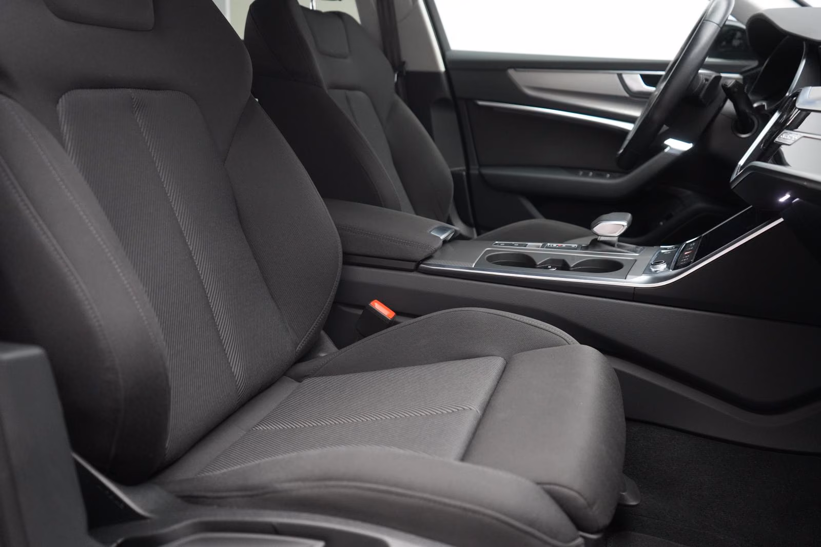 (B-706) Audi A6 40 TDI quattro S tronic ACC/Kamera/Lane/AHK - Image 8